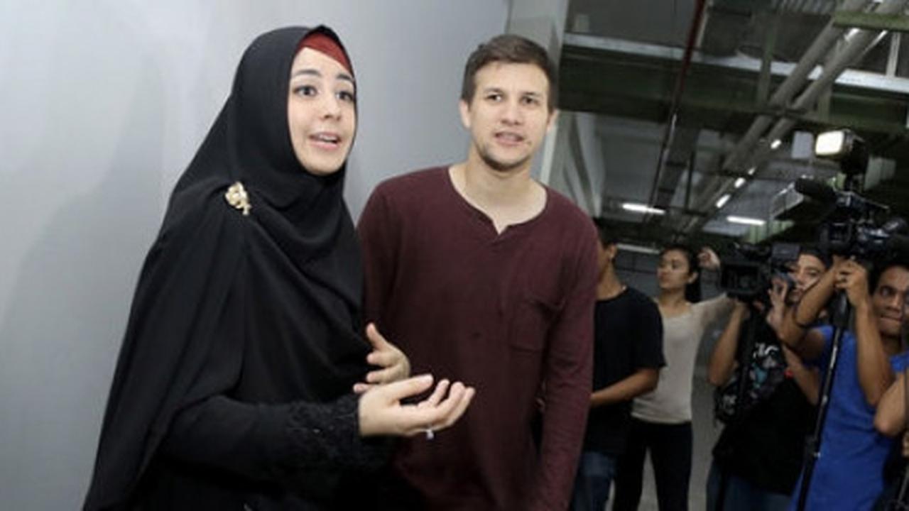 Tak ada di rumah, Risty Tagor tinggalkan pesan