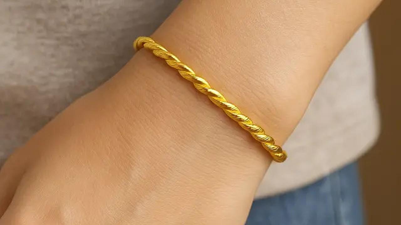 8 Model Gelang Emas 24 Karat 3 Gram yang Cocok untuk Dipakai Sehari-Hari