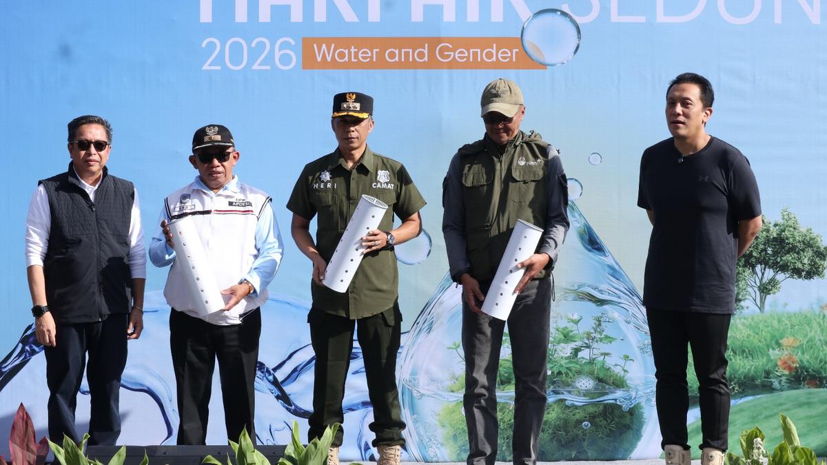 Wamen LH Ajak Masyarakat Cegah Banjir Jabodetabek, Beri Bantuan Pipa Biopori