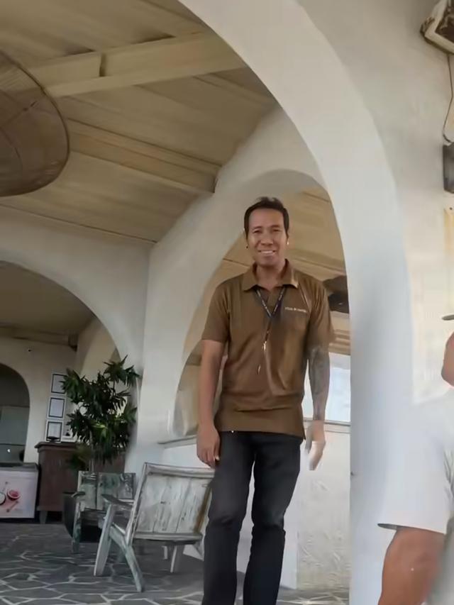 Ditto Suami Ayudia Bing Slamet