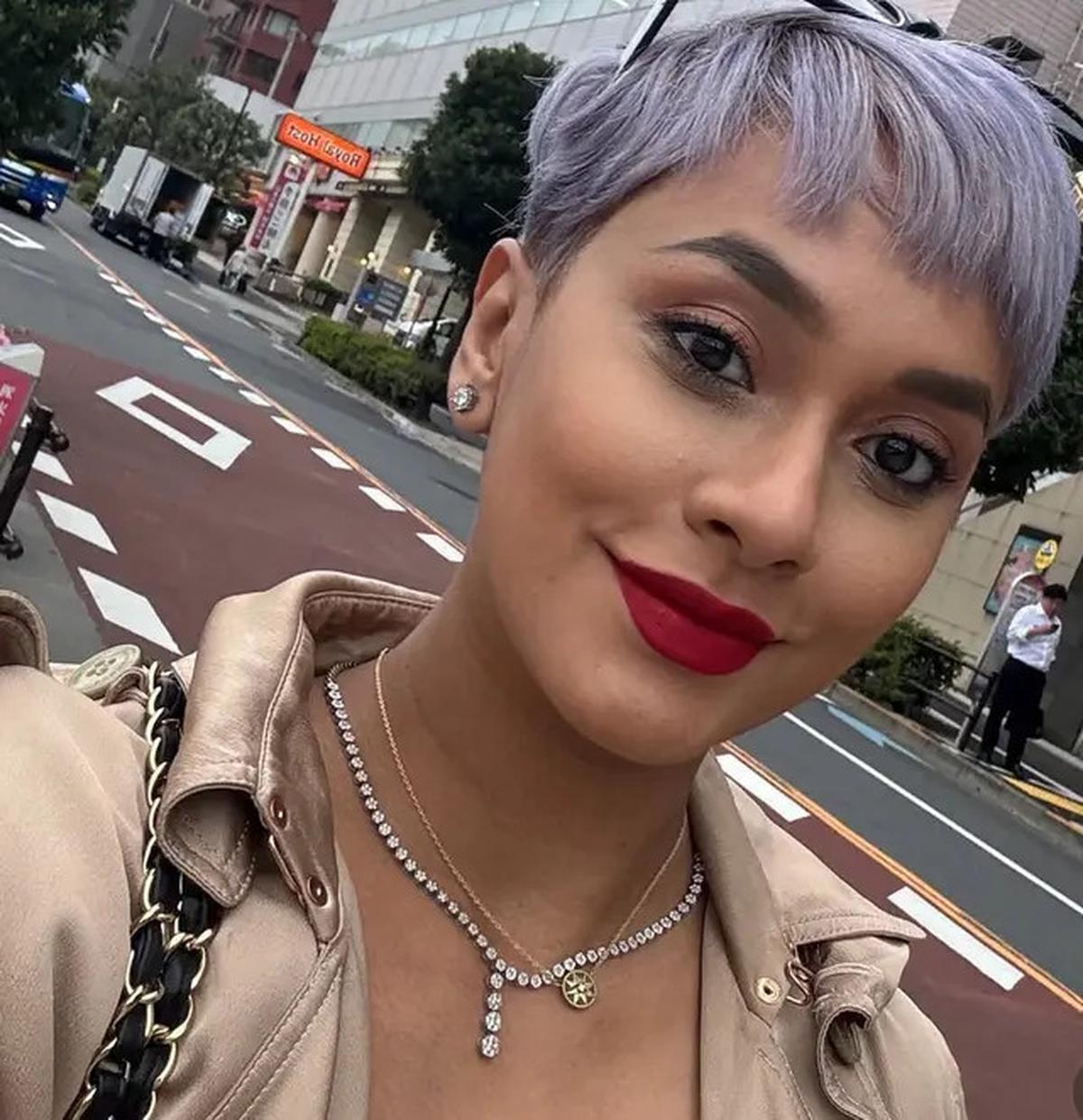 6 Potret Tampilan Kimmy Jayanti Pamer Baby Bump Hamil Anak ke-3 saat di Jepang, Pertahankan Tubuh Super Model di Usia Kandungan 5 Bulan