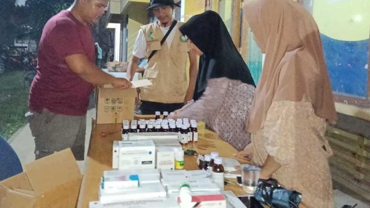 Dinkes Aceh Selatan Salurkan Obat dan Vitamin untuk Korban Banjir, Pastikan Kesehatan Terjaga
