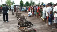 33 hasil karya ukir para seniman dari Distrik Sawa Erma akhirnya terpilih mewakili wilayah untuk diajukan dalam lomba di Pesta Budaya Asmat ( Fotografer : John Ohoiwirin)