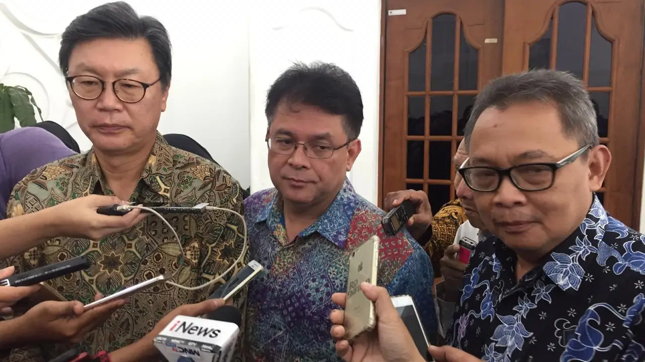 Pemerintah Korea Selatan menyampaikan hibah US$ 10 juta atau setara dengan Rp 142 miliar untuk membantu rehabilitasi dan rekonstruksi pasca gempa-tsunami di Sulawesi Tengah (Liputan6.com/Teddy Tri Setio Berty)