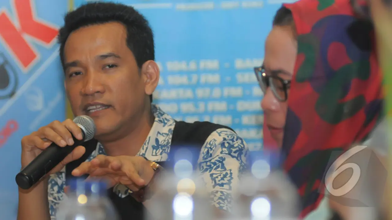Diskusi Polemik Jokowi dan Buah Simalakama