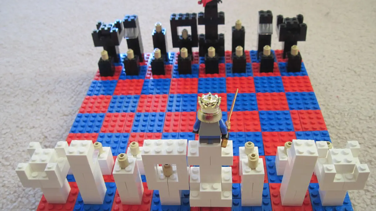 15 Keguanaan Praktis dan Kreatif LEGO untuk Kehidupan Sehari-hari