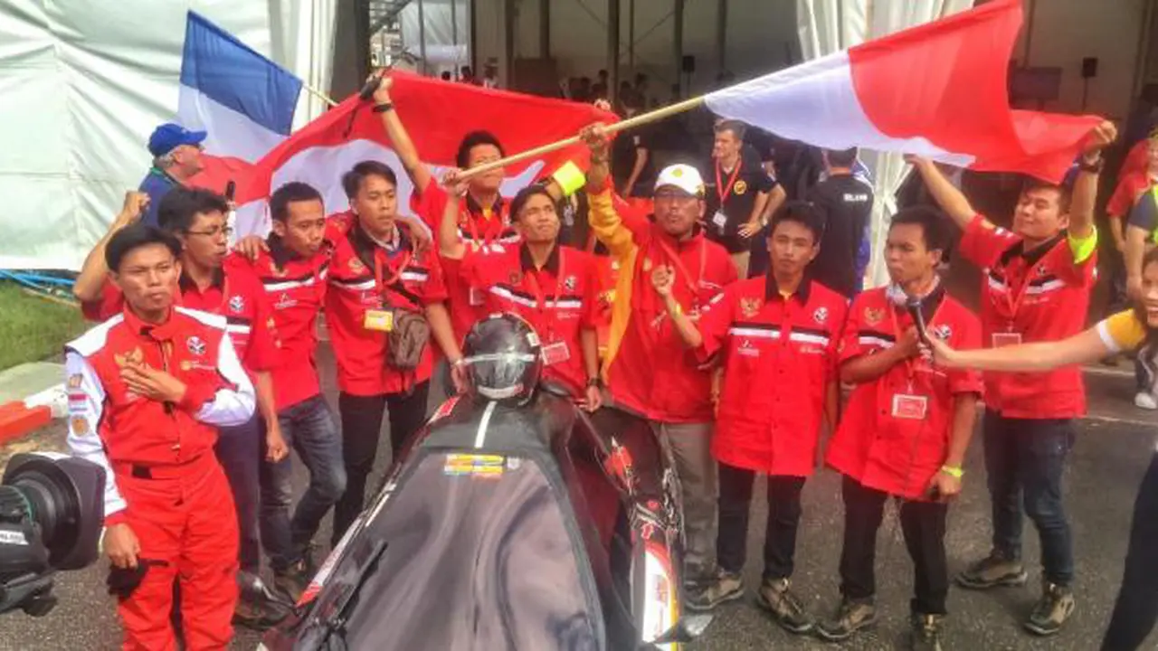 Tim Bumi Siliwangi Juara Drivers' World Championship di Shell Eco-Marathon. Kredit Foto: Shell Eco-Marathon