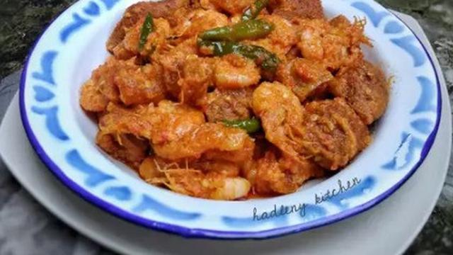 Sambal Goreng Krecek, Udang, dan Tahu