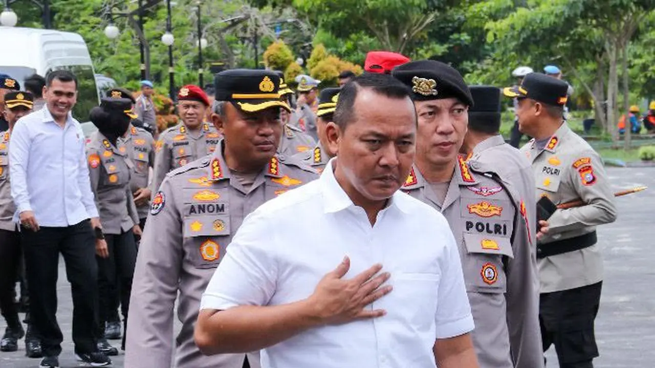 Direktur Reserse Kriminal Khusus Polda Riau Kombes Ade Kuncoro (Istimewa)