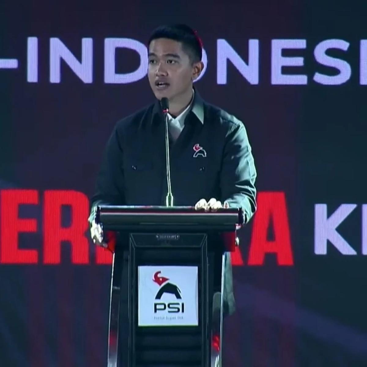 Kaesang di Rakernas PSI Makassar