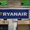 Jendela Pesawat Ryanair Terlepas di Udara, Penumpang Nyaris Tersedot Keluar