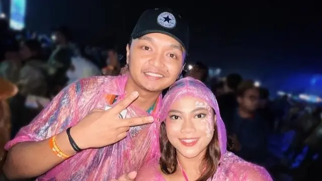 Suami Hanum Mega