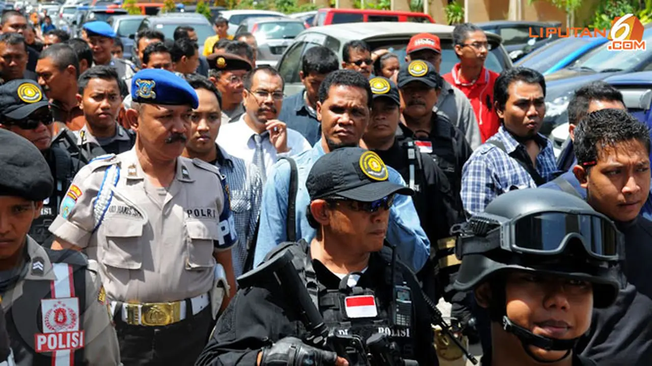 2-hercules-dipindah-cipinang-131121c.jpg