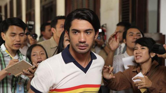 Perjalanan Karir dan Rahasia Sukses Reza Rahadian di Dunia Akting