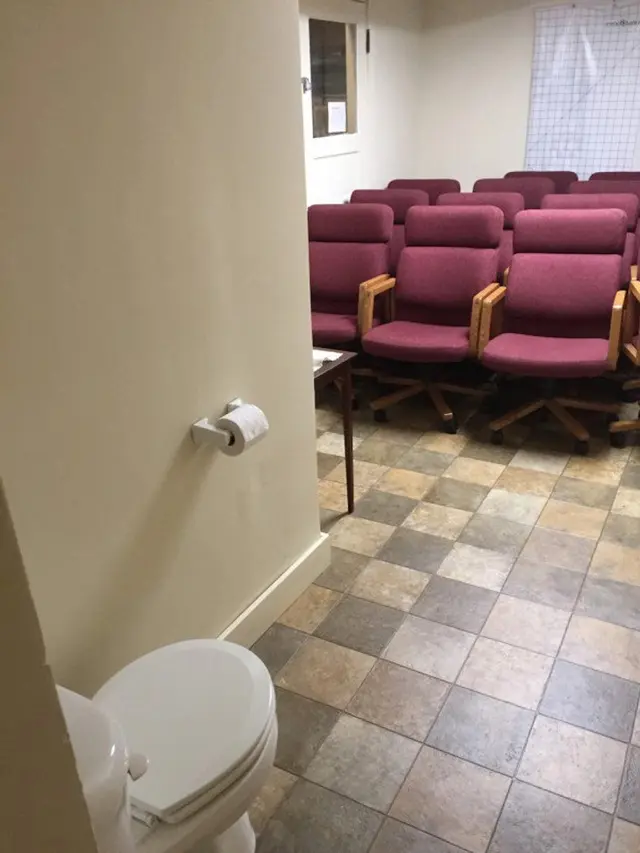 Bentuknya Nampak Gagal, 6 Desain Tempat Ini Jadi Terlihat Aneh. (Sumber: Brightside.me)
