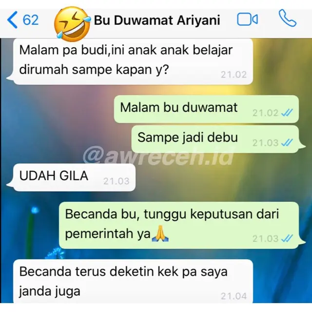 6 Chat Netizen di Tengah Social Distancing, Malah Ada yang Ngegombal