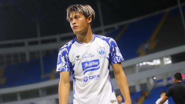 Bek PSIS Semarang, Alfeandra Dewangga.