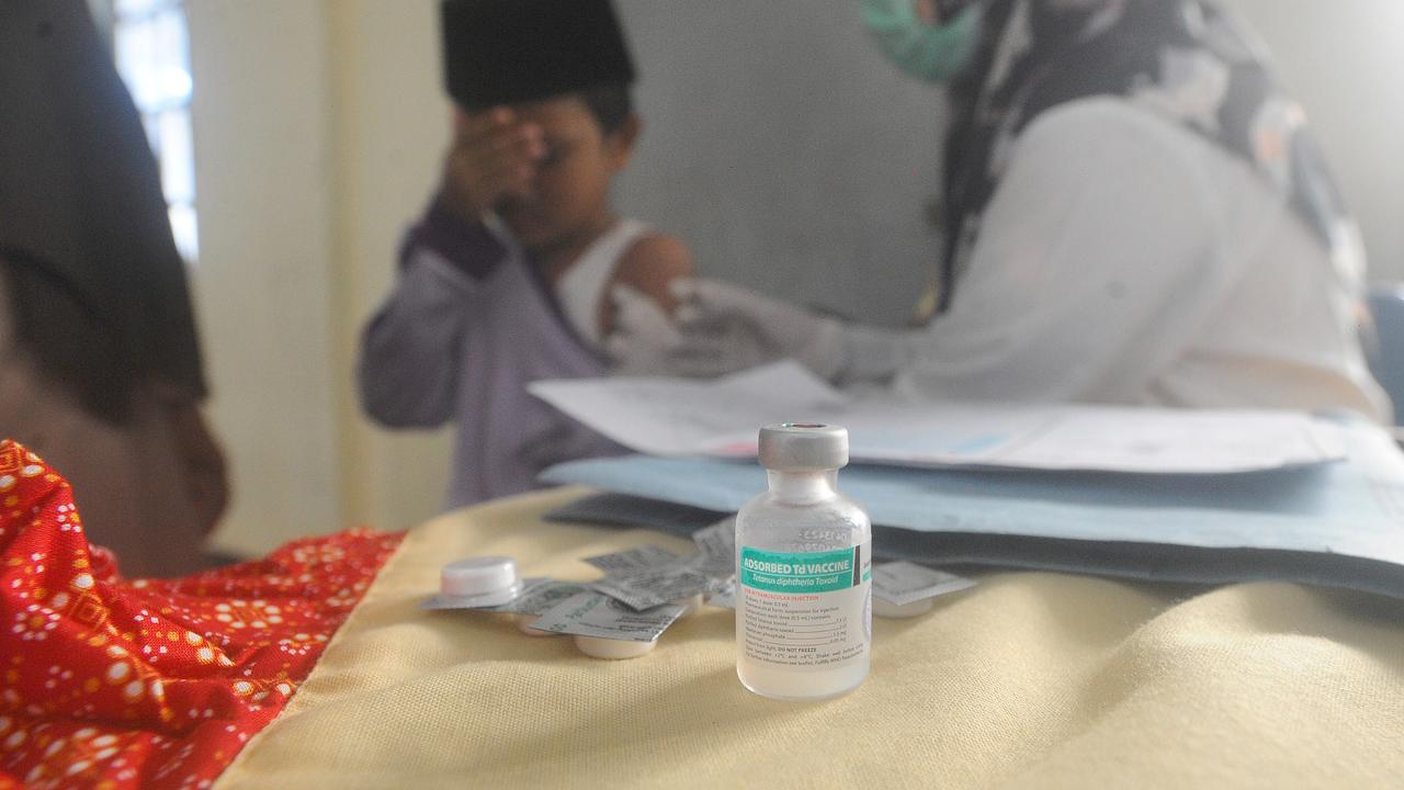 Bulan Imunisasi Anak Sekolah