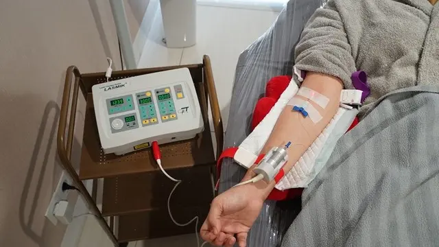 klinik Youth & Beauty Clinic LLLT ( Low Level Laser Therapy)