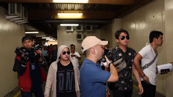 Mak Verra Manajer Olga Syahputra