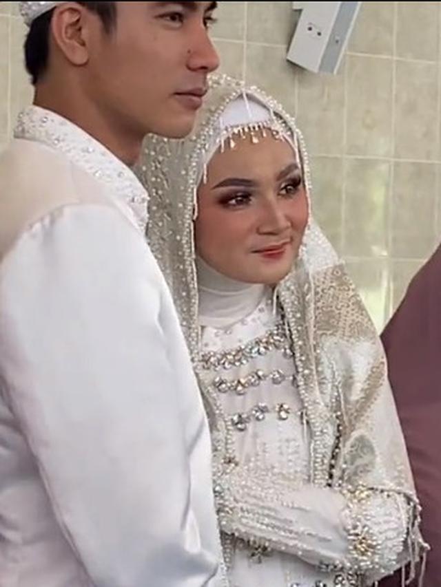 Sah, Ini 7 Momen Akad Nikah Aktor Evan Marvino dan Uffridatun Nitami