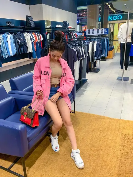 (Instagram/hanaaaast)