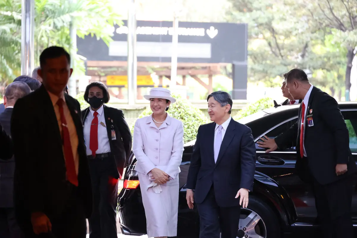 Kaisar Jepang Naruhito dan Permaisuri Masako tiba di Indonesia, Sabtu (17/6/2023).