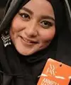 Anniesa Hasibuan, kini namanya sedang terdengar di mana-mana akibat kasus penipuan yang dilakukannya lewat biro perjalanan umrah Firs Travel miliknya. Di tahun 2016, ia juga mengejutkan lantaran hadir di New York Fashion Week. (Instagram/annisahasibuan)