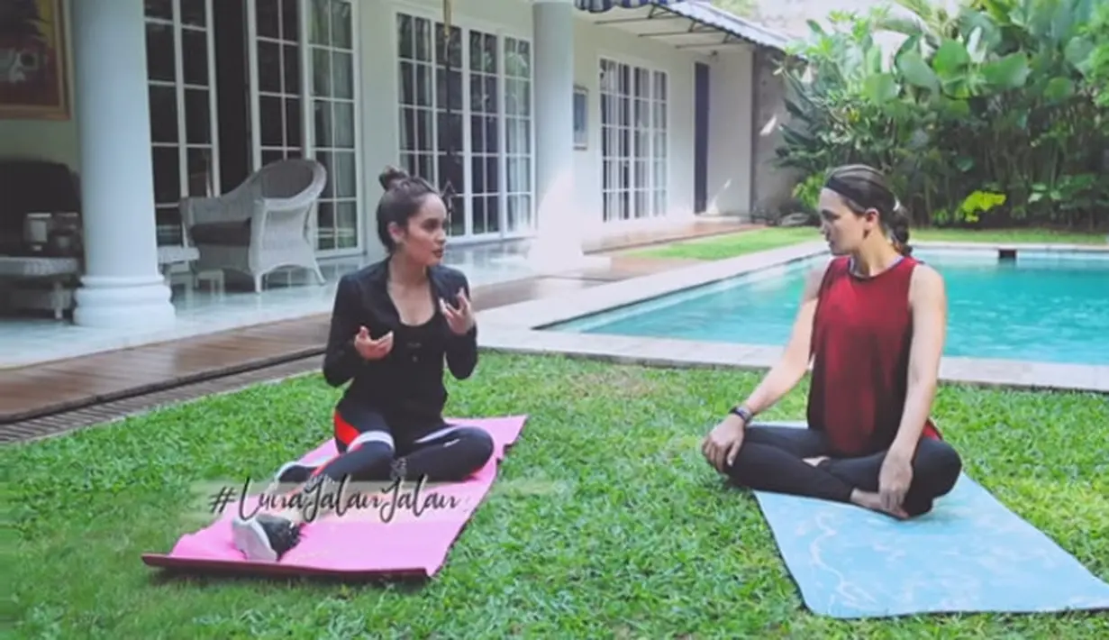 Luna Maya dan Cinta Laura (Youtube/ Luna Maya)