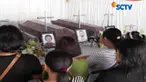 Pengelola pemakaman menyiapkan empat lubang untuk pemakaman korban kebakaran yang masih satu keluarga itu.