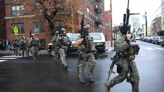 Polisi di lokasi penembakan di Jersey City. (AFP)