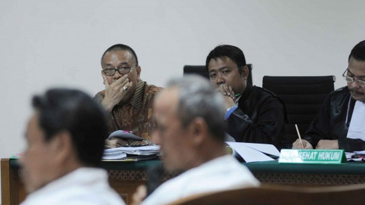 Wafid Muharam dan Dedi Kusdinar bersaksi di sidang Rizal Abdullah