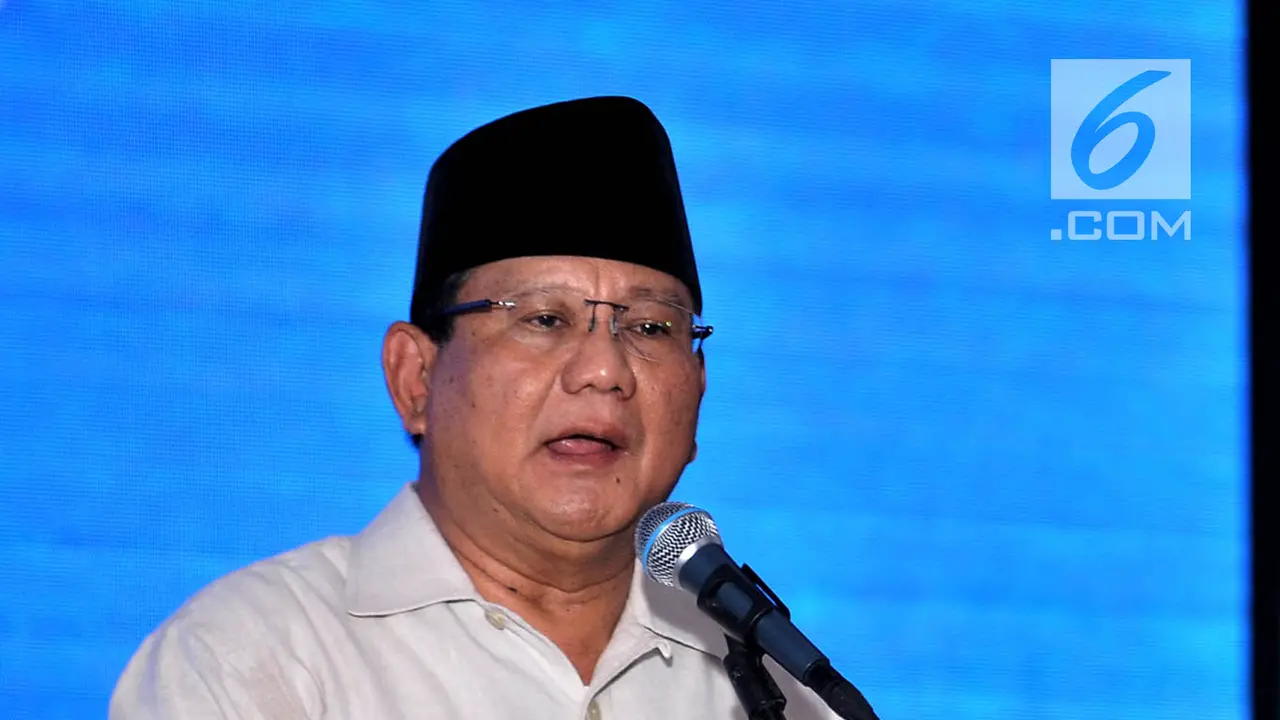 Kehangatan Prabowo Subianto Saat Hadiri Rakernas LDII