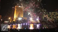 Malam Tahun Baru, 8.000 Kantong Sampah Dibagikan ke PKL