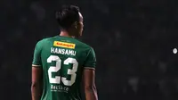 Hansamu Yama Pranata, bek Persebaya. (Bola.com/Aditya Wany)