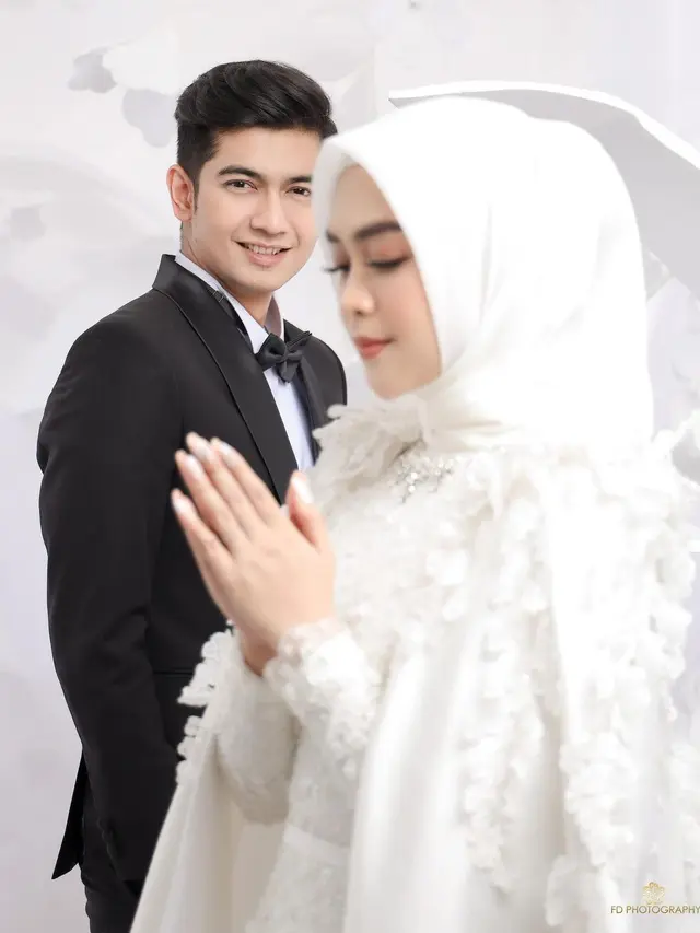 Jelang Menikah, Ini 6 Potret Prewedding Ria Ricis dan Teuku Ryan