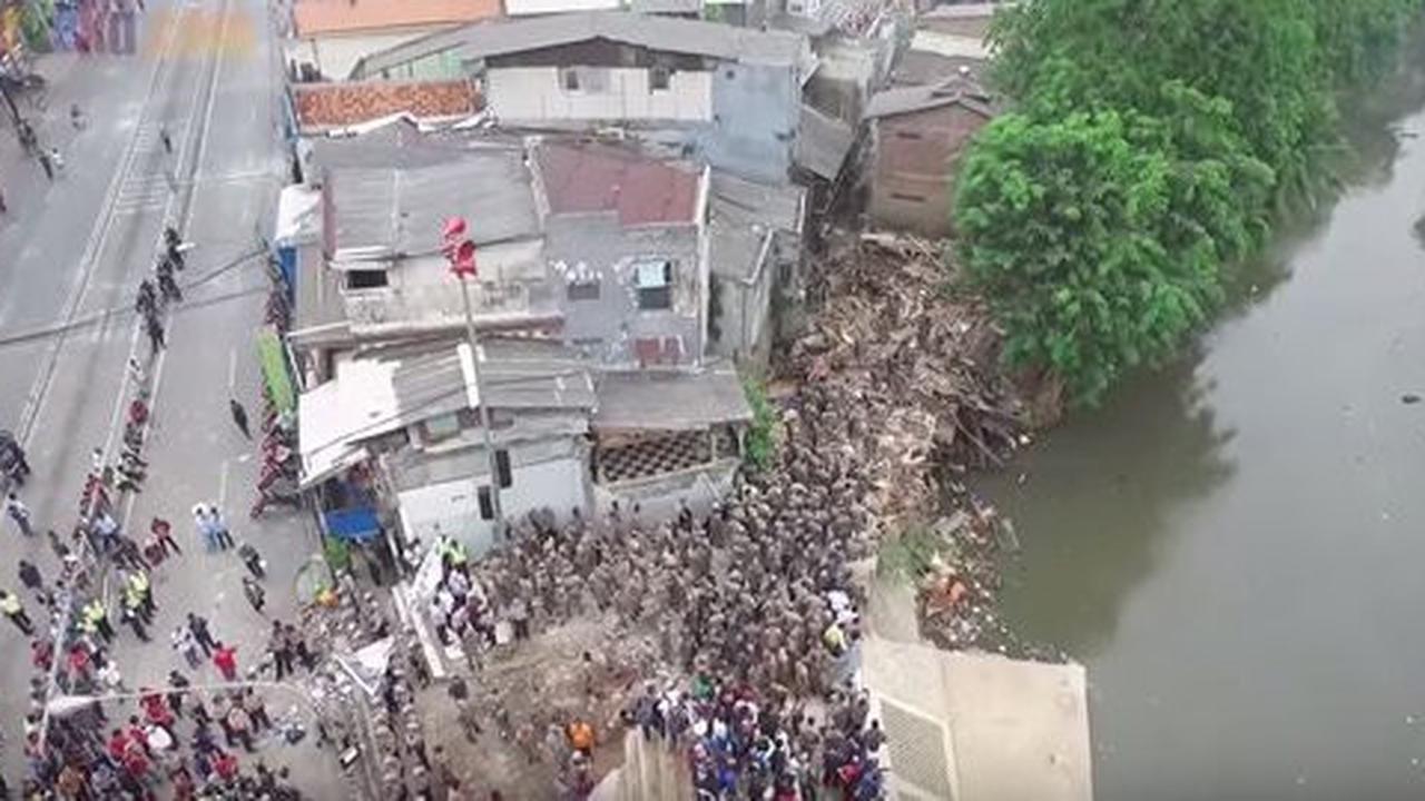 Selesai di Kampung Pulo, Ahok bakal gusur kawasan Bukit Duri