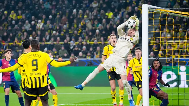 Foto: Sengitnya Duel Dortmund Kontra Barcelona di Liga Champions, Ferran Torres Sang Penentu Kemenangan