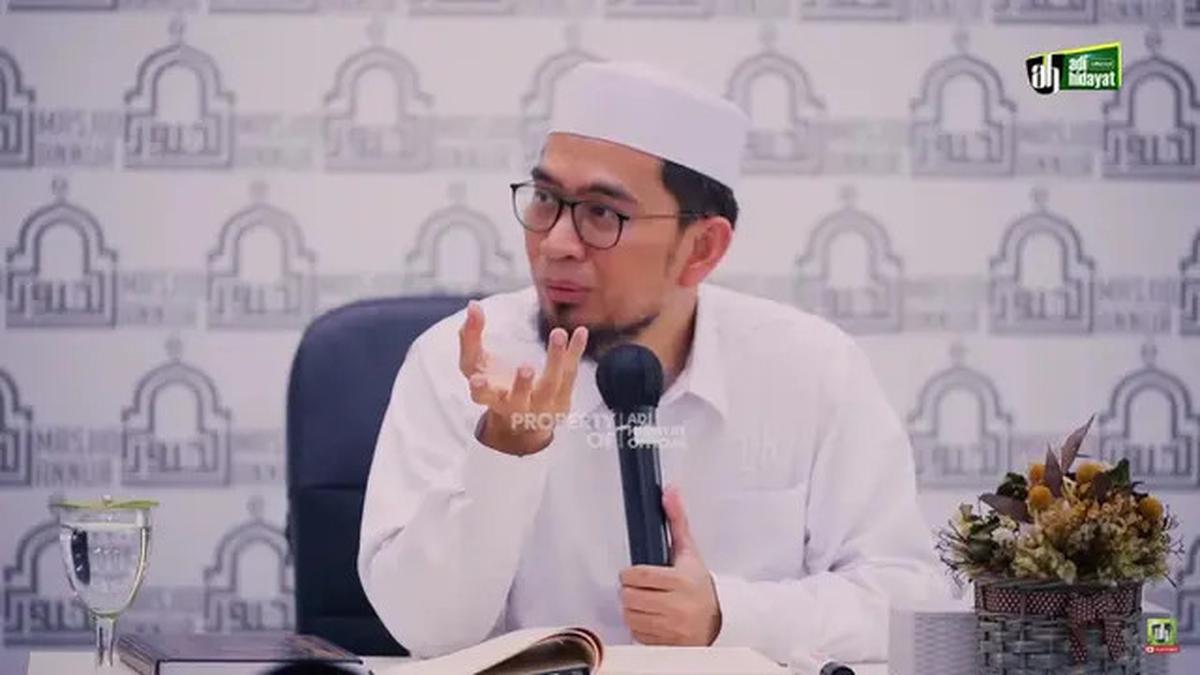 Tanggal Hijriah Hari Ini Minggu 25 Mei 2025, Simak Amalan Segera Berangkat Haji dari UAH