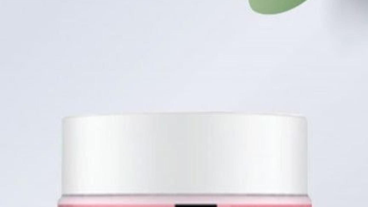 6. Scarlett Whitening Brightly Ever After Day Cream<br>