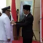 Pelantikan Anas Effendi sebagai Walikota Jakarta Barat oleh Gubernur DKI Jakarta Jokowi.