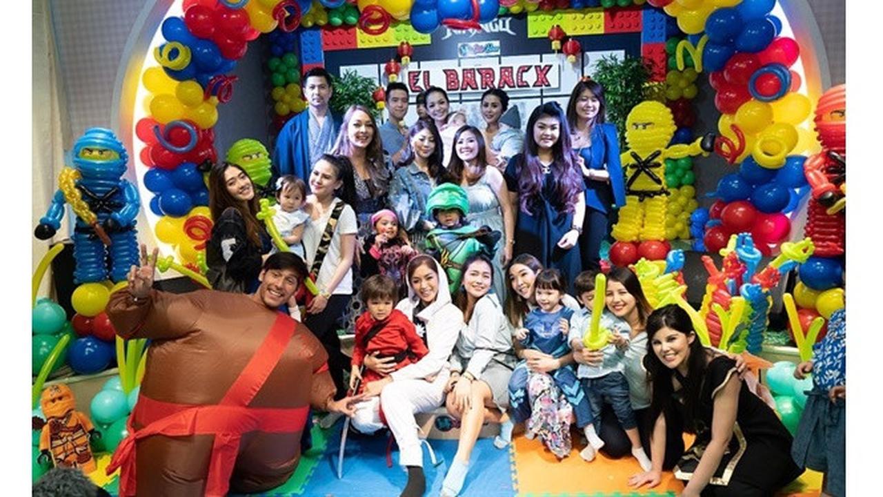 Dihadiri Banyak Seleb, Ini 6 Potret Serunya Ulang Tahun El Barack Anak Jedar