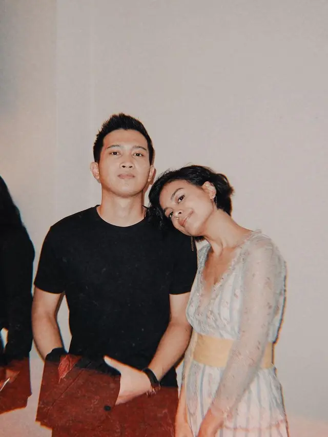 [Fimela] Eva Celia dan Demas Narawangsa