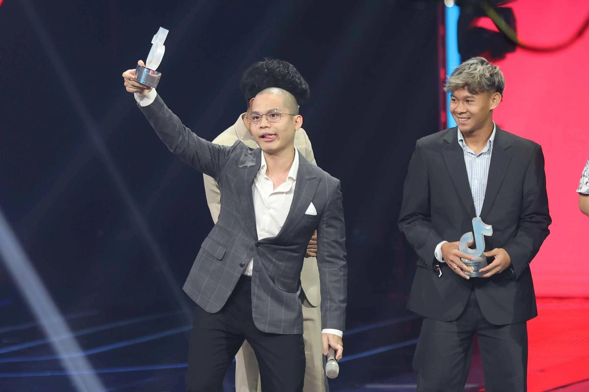FOTO: Malam Spektakuler TikTok Awards 2025 Hadirkan Deretan Bintang dan Pemenang Terfavorit