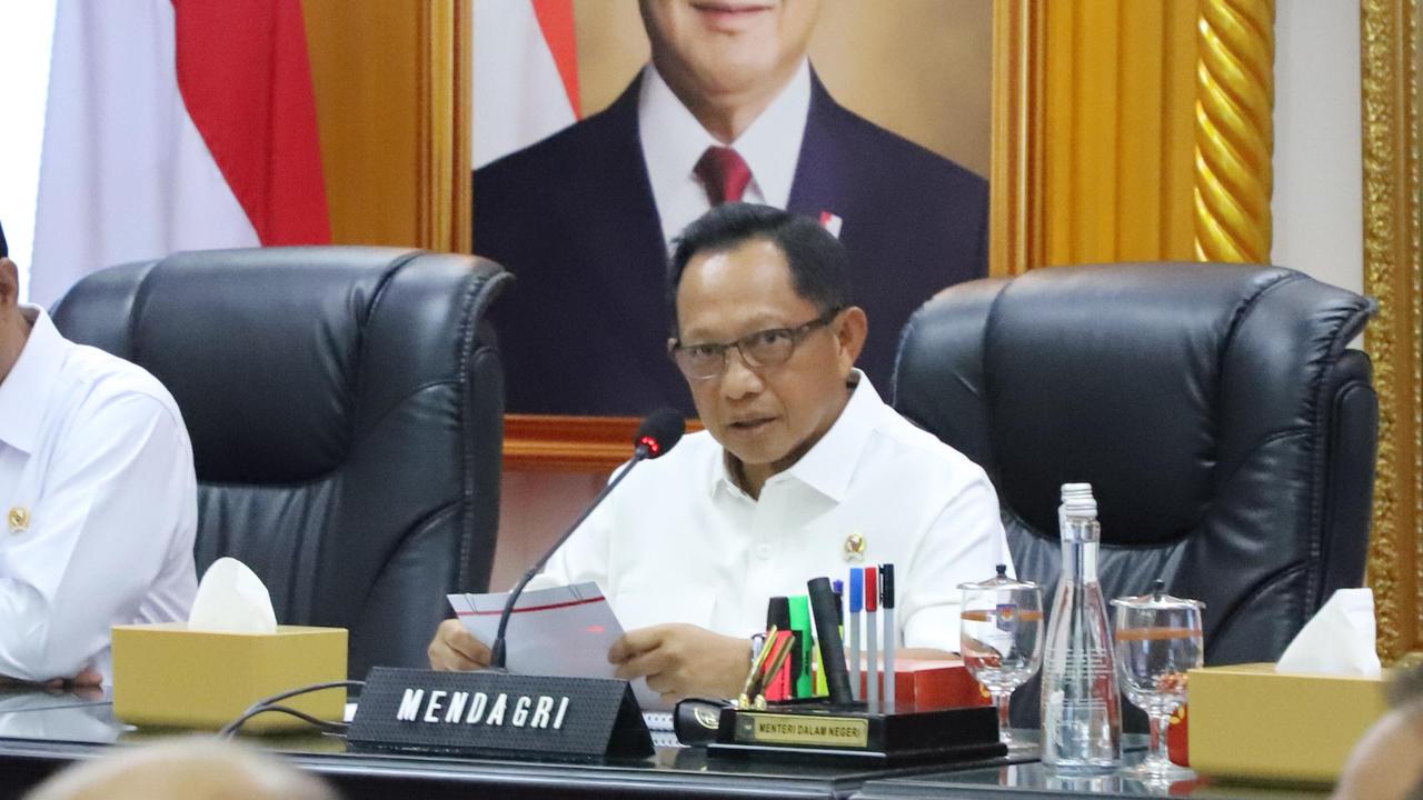VIDEO: Mendagri Tito Sindir Siswa IPDN Gendut Anak Pejabat "Bapaknya Intervensi Terus, Kasih Tau Saya!"