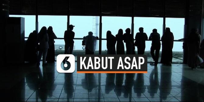 VIDEO: Karena Asap, Penerbangan di Palembang Lumpuh