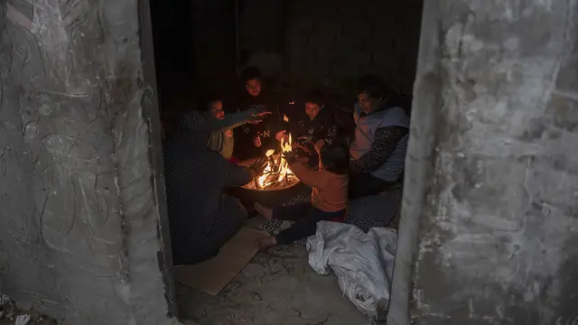 Kondisi Pengungsi Palestina Hadapi Cuaca Dingin di Gaza
