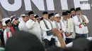 Sejumlah tokoh saat menghadiri Aksi Bela Palestina di kawasan silang Monas, Jakarta, Minggu (17/12). MUI memimpin aksi protes keputusan Presiden Amerika Serikat Donald Trump yang mengakui Yerusalem sebagai ibu kota Israel. (Liputan6.com/Faizal Fanani)