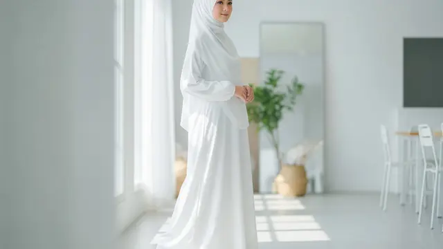 Abaya Gamis Syar’i Modern Tanpa Kesan Berlebihan