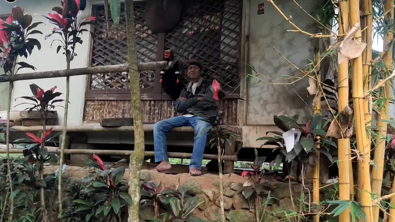 Kisah dalang yang tinggal menyepi di tengah hutan Tasikmalaya